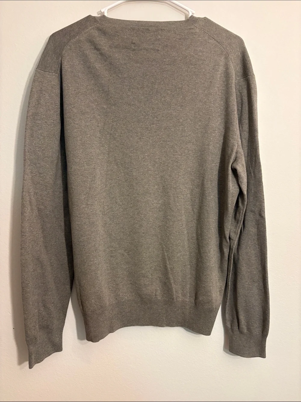 Polo by Ralph Lauren Men's V-Neck Sweater Light Gray